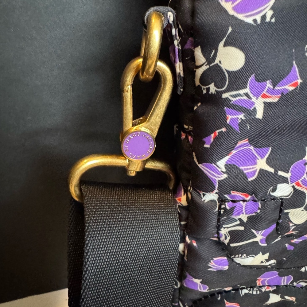 Marc by Marc Jacobs  nylon laptop bag in a black and purple floral - Picture 7 of 9